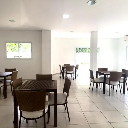 Canto nobre da Praia Grande - Apartamento completo e confortável-3